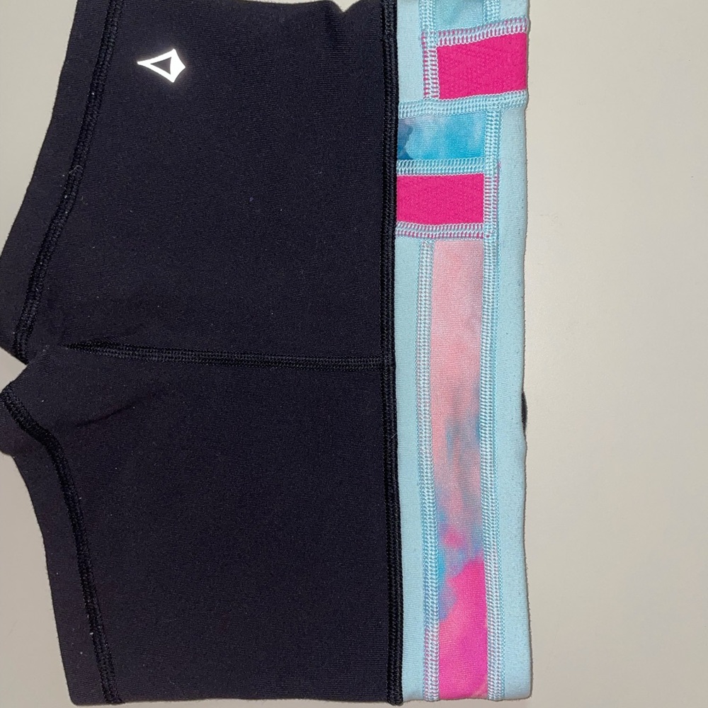 Ivivva Reversible Run Shorts - Black & Black with Pink/Blue, Size 7